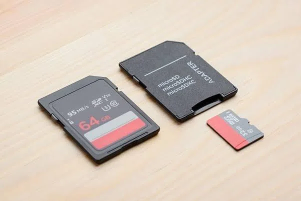 understanding-the-difference-between-sd-card-and-micro-sd-v0-w27jrxs4c7wc1.jpeg.webp